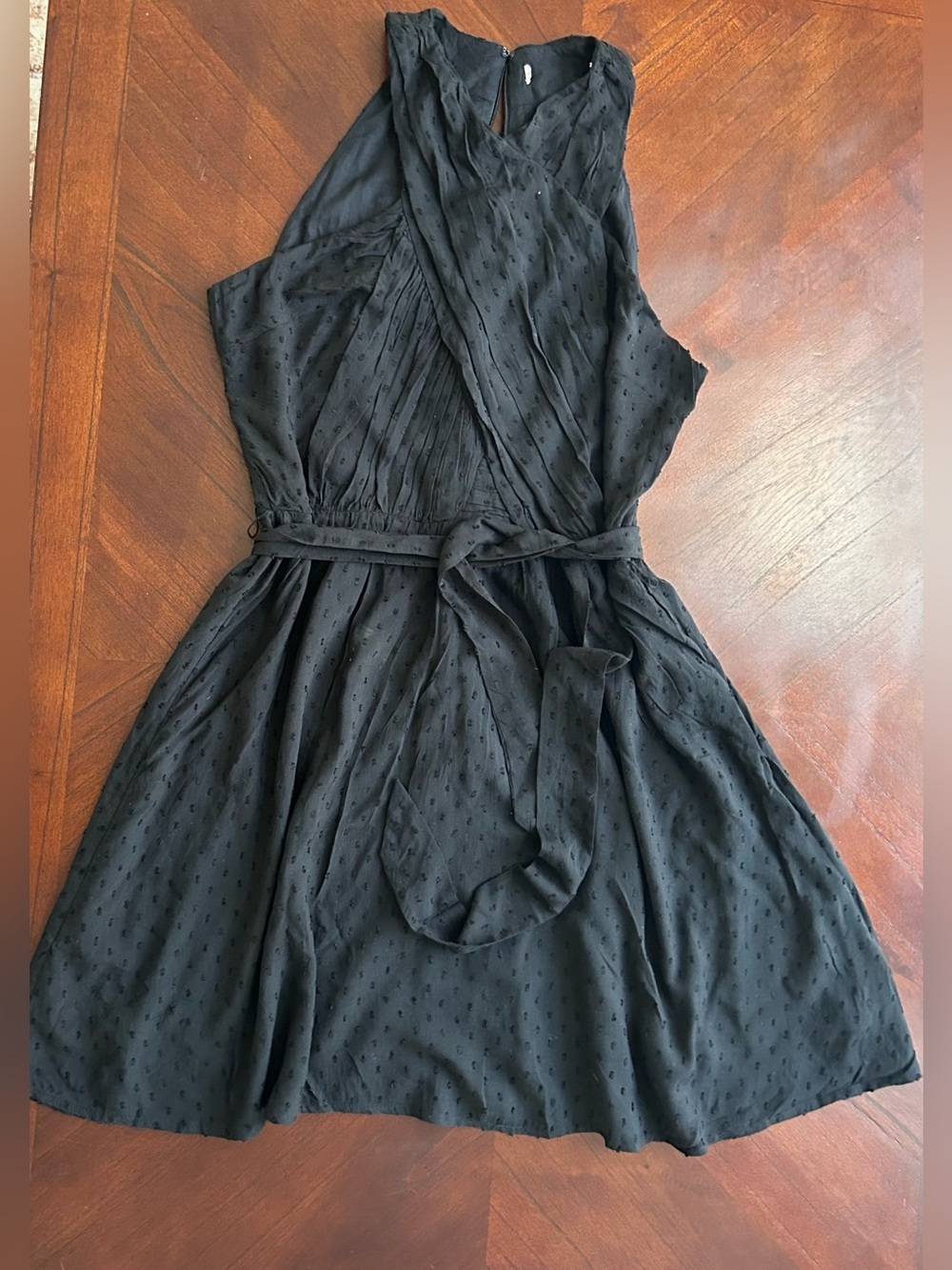 Sleeveless Black Wrap Mini Dress with Waist Tie size s - Picture 2 of 8